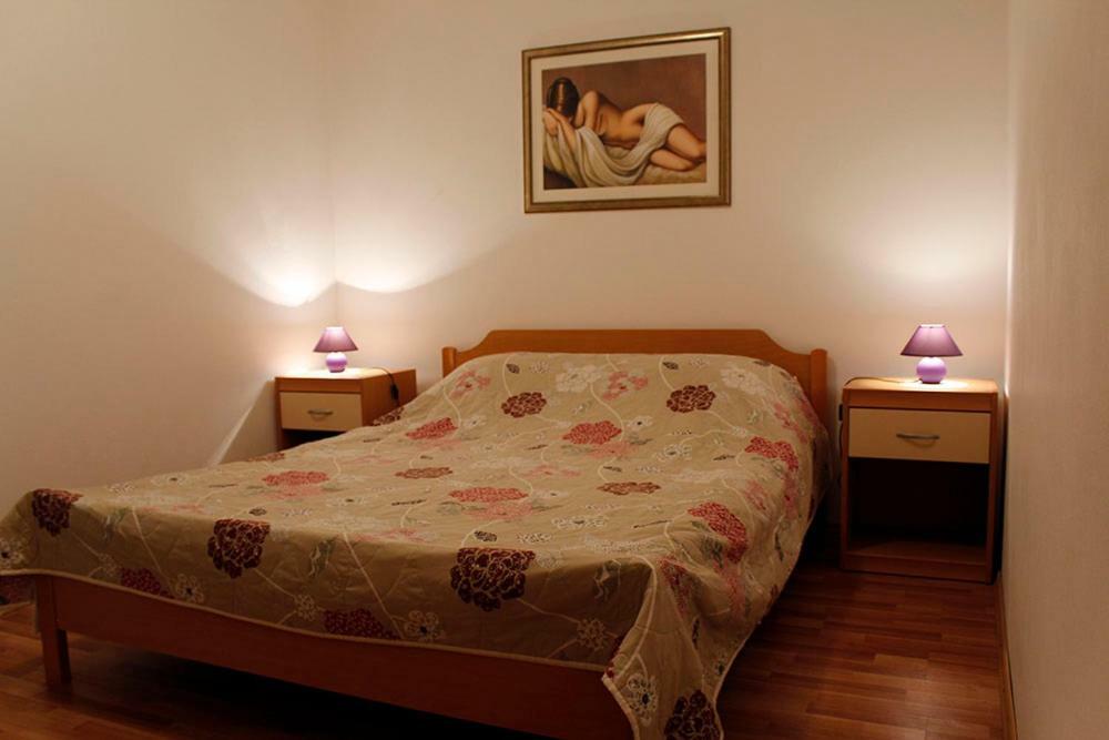 Apartmani Zeljko Metajna Exterior photo
